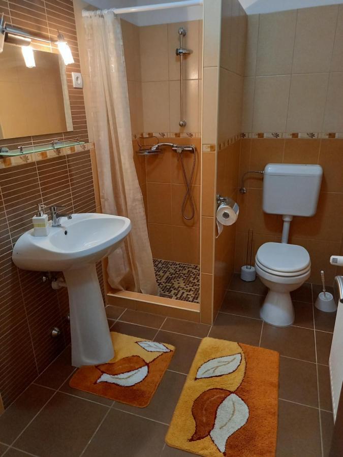 Médea Apartman Bük Esterno foto