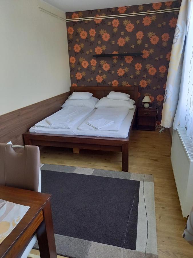 Médea Apartman Bük Esterno foto