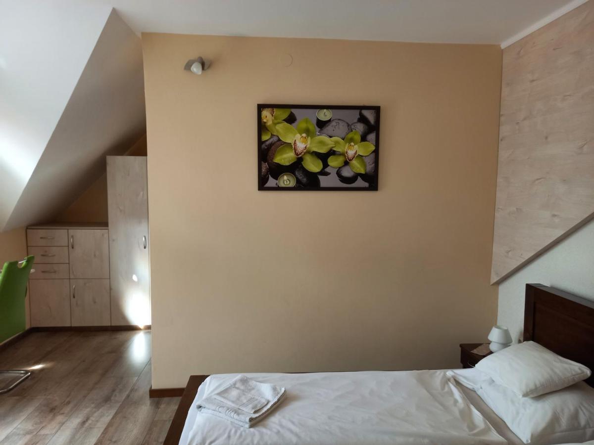 Médea Apartman Bük Esterno foto